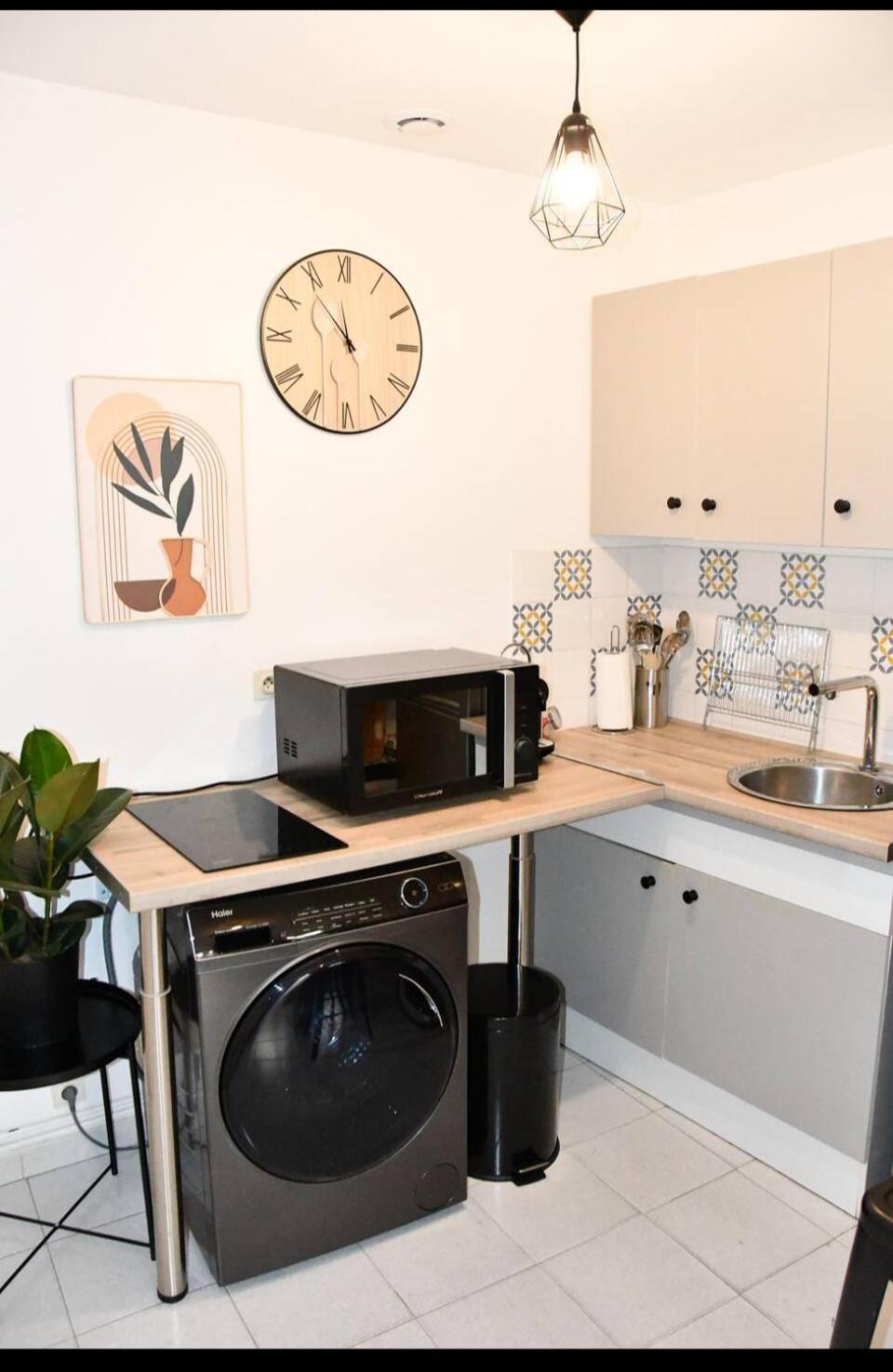 Appartement 32 M2 Intra Muros - Wifi - Netflix - Bureau Avignon Exterior photo